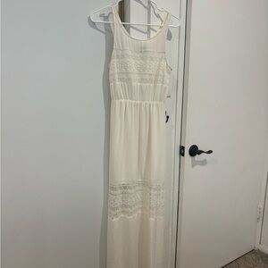 Women’s long dress